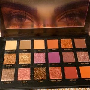 Huda Beauty Desert Dusk Palette Authentic